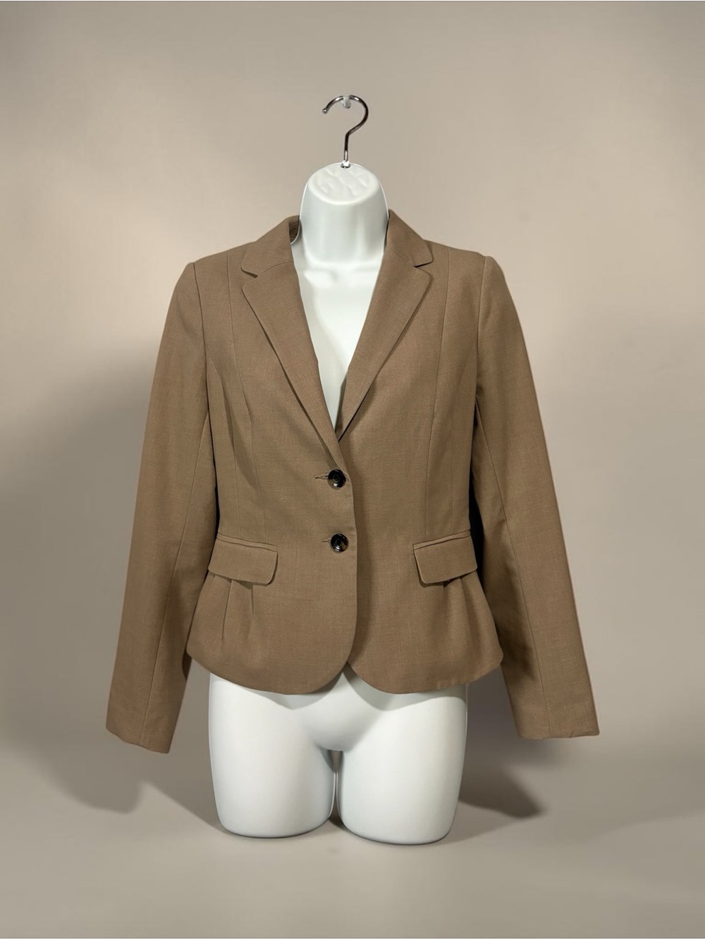 H&M, Beige Tailored Blazer Jacket, Fitted Career Office Chic Stret, US 6